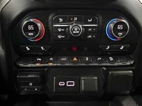 Used 2021 Chevrolet Silverado 1500 LT Trail Boss w/ Convenience Package II AWD/4WD image 25
