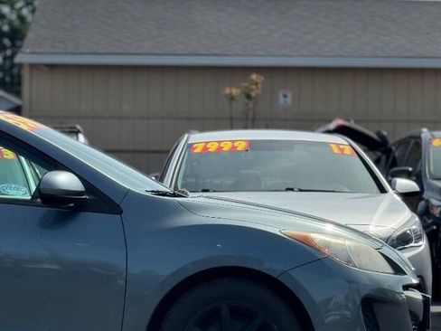 Used 2012 MAZDA MAZDA3 i Touring image 17