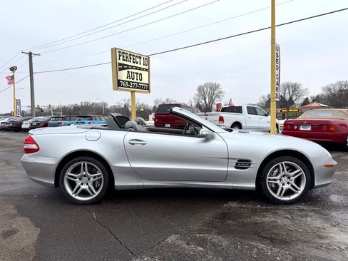 Used 2004 Mercedes-Benz SL 600 image 4