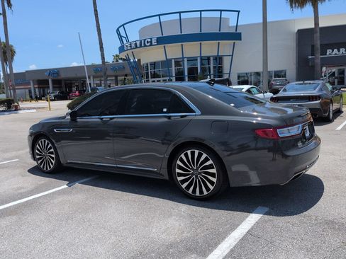 Certified 2019 Lincoln Continental Black Label FWD image 6