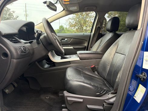 Used 2013 Ford Edge SE FWD image 3