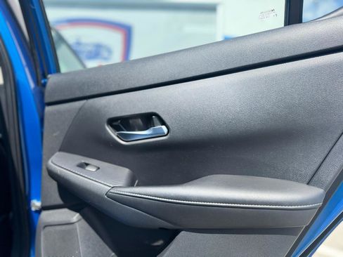 Used 2023 Nissan Sentra SV w/ All-Weather Package FWD image 57
