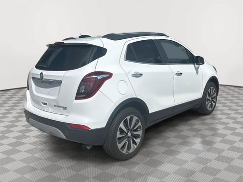 Used 2019 Buick Encore Essence AWD/4WD image 24