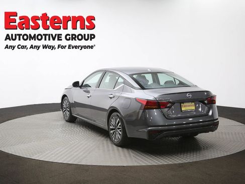 Used 2024 Nissan Altima 2.5 SV image 64