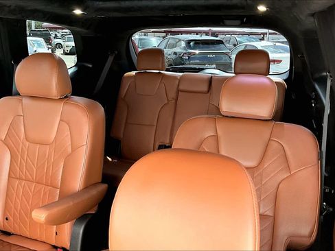 Certified 2024 Kia Telluride SX Prestige X-Line AWD/4WD image 29
