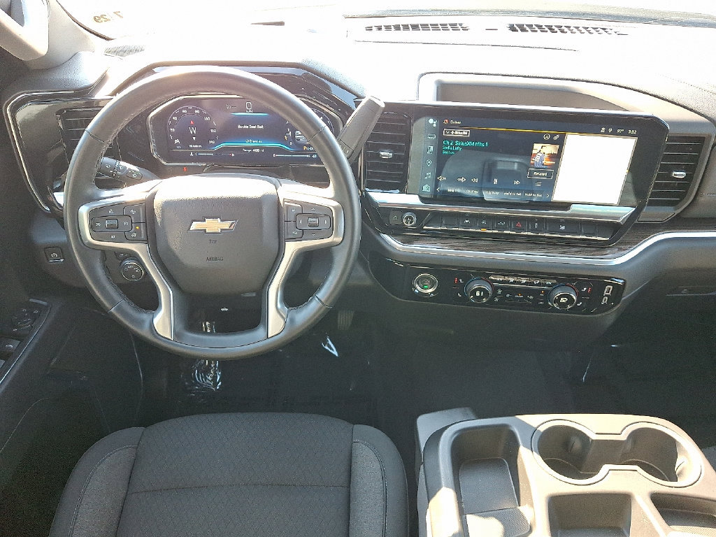 Certified 2024 Chevrolet Silverado 1500 LT AWD/4WD image 12