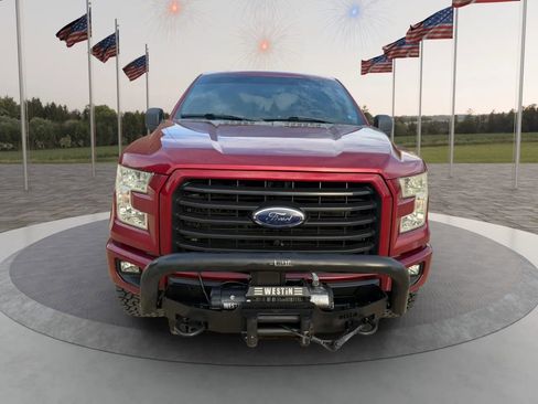 Used 2016 Ford F150 XLT AWD/4WD image 2
