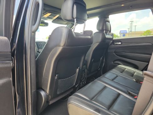 Used 2021 Jeep Grand Cherokee Limited w/ Quick Order Package 28K 80th RWD image 10