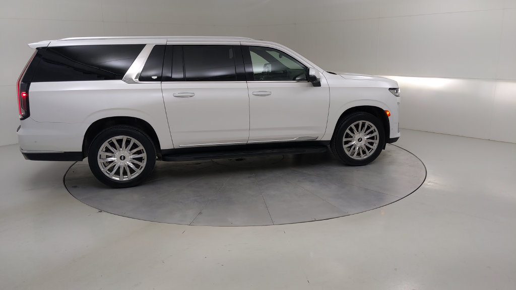 Used 2022 Cadillac Escalade ESV Premium Luxury AWD/4WD image 14