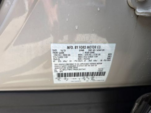 Used 2022 Lincoln Aviator Reserve RWD image 15