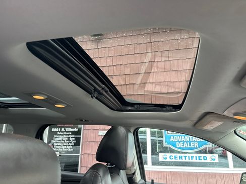 Used 2017 GMC Acadia Limited SLT FWD image 14