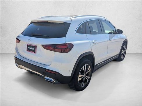 Used 2025 Mercedes-Benz GLA 250 image 5