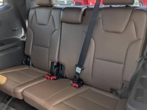 Used 2022 Kia Telluride SX w/ SX Prestige Package image 14