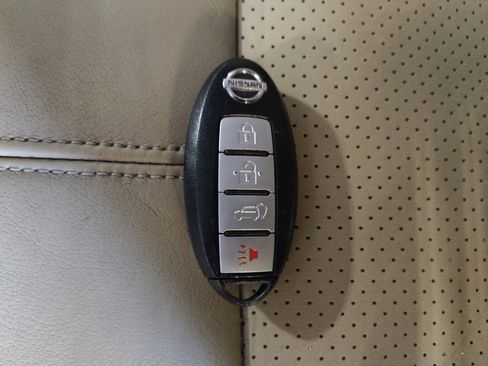 Used 2014 Nissan Murano SL image 32