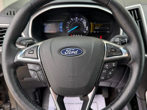 Used 2018 Ford Edge SEL w/ Equipment Group 201A AWD/4WD image 8