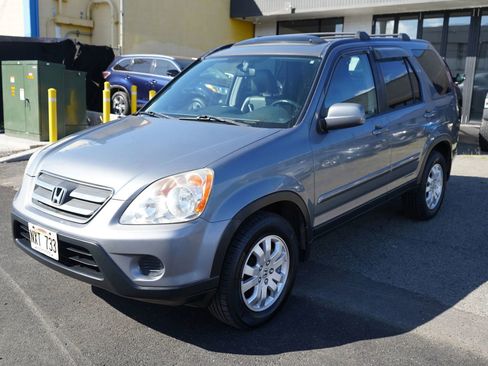 Used 2005 Honda CR-V EX image 4