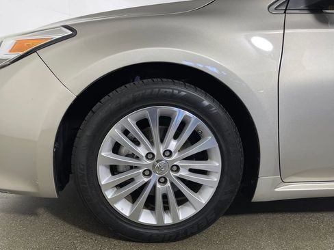 Used 2015 Toyota Avalon XLE Premium FWD image 11