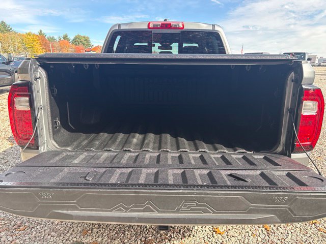 Used 2026 GMC Canyon Denali AWD/4WD image 13