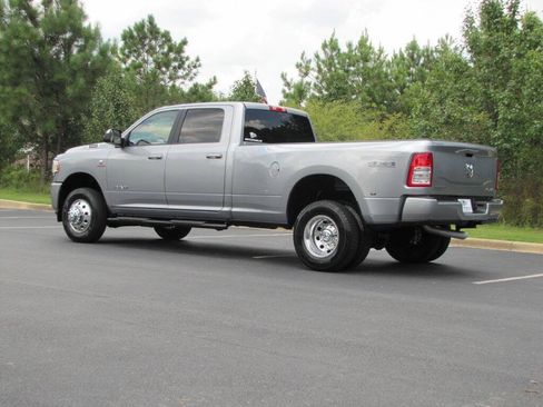Used 2022 RAM 3500 Big Horn w/ Level 1 Equipment Group AWD/4WD image 7