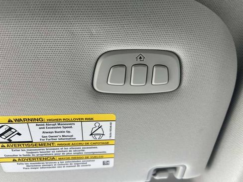 Used 2025 Lincoln Navigator Reserve AWD/4WD image 27