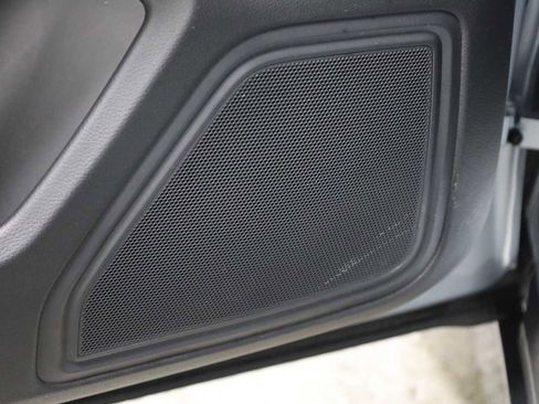 Certified 2023 Porsche Macan image 17