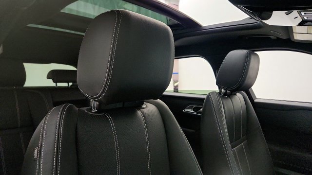 Used 2023 Land Rover Range Rover Velar R-Dynamic S AWD/4WD image 39