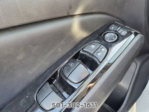 Used 2024 Nissan Altima 2.5 SR w/ SR Premium Package FWD image 29