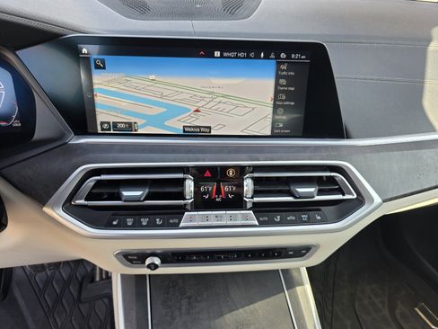 Used 2022 BMW X5 sDrive40i w/ M Sport Package image 19