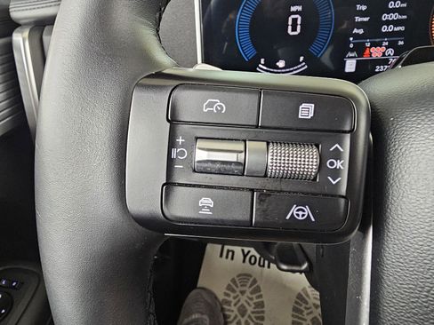 Used 2025 Hyundai Santa Fe SEL AWD/4WD image 22