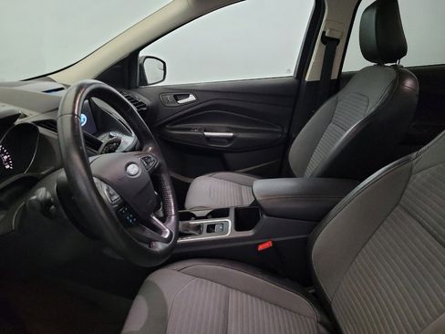 Used 2018 Ford Escape SE w/ SE Sport Appearance Package FWD image 17