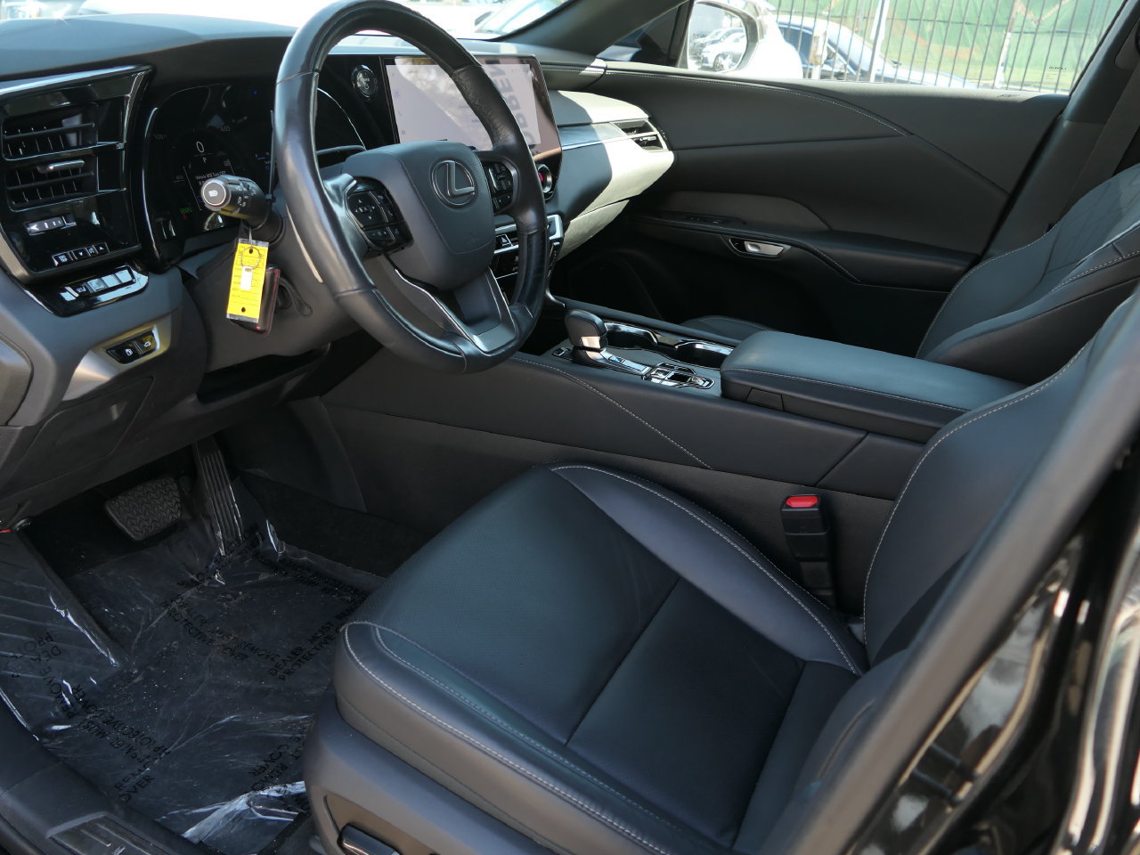 Used 2025 Lexus RX 350h w/ Convenience Package AWD/4WD image 10