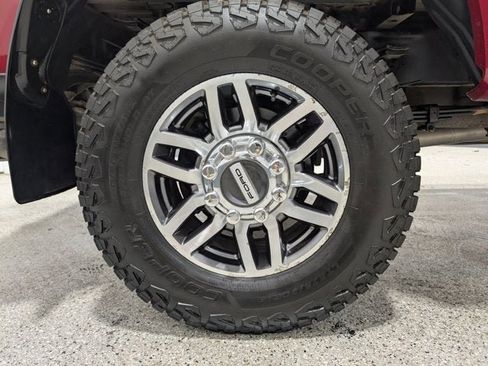 Used 2017 Ford F350 Lariat w/ Camper Package image 14