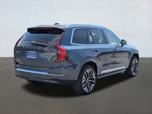 New 2026 Volvo XC90 T8 Plus w/ Protection Package AWD/4WD image 2