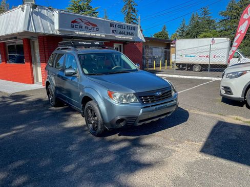 Used 2013 Subaru Forester 2.5X w/ Popular Pkg 1 AWD/4WD image 4