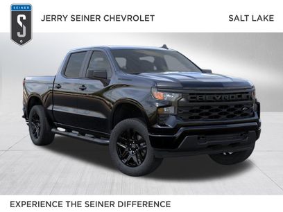 New 2026 Chevrolet Silverado 1500 Custom w/ Turbomax Blackout Package