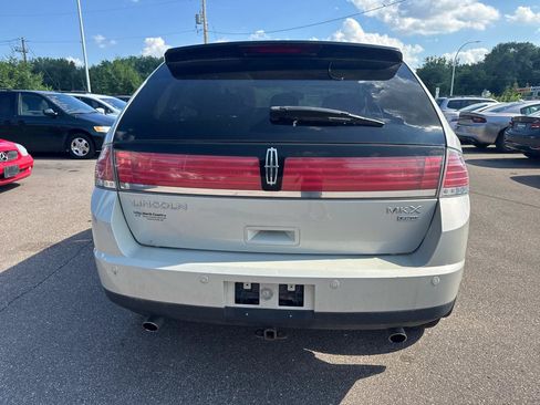 Used 2007 Lincoln MKX AWD image 6