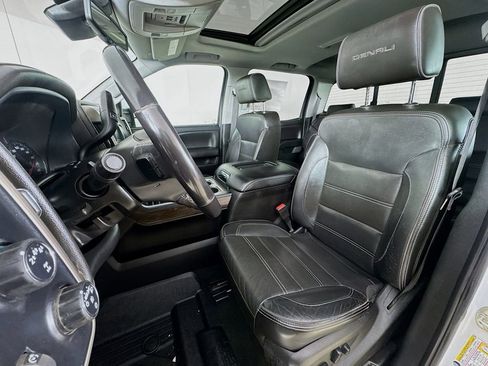Used 2018 GMC Sierra 3500 Denali AWD/4WD image 2