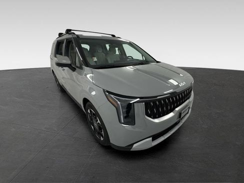 New 2026 Kia Carnival EX FWD image 1