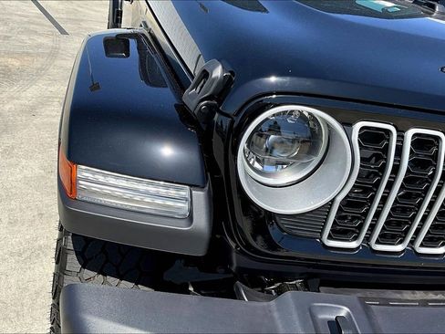 New 2026 Jeep Wrangler Sahara image 28