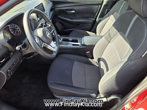 Used 2024 Nissan Sentra SV FWD image 11
