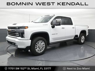 Used 2023 Chevrolet Silverado 2500 High Country w/ Z71 Off-Road Package AWD/4WD video 1