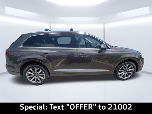 Used 2018 Audi Q7 2.0T Premium Plus w/ Premium Plus Package AWD/4WD image 2
