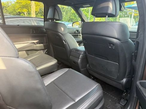 Used 2024 Hyundai Santa Fe Calligraphy AWD/4WD image 10