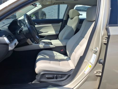 Used 2020 Honda Accord EX-L image 12