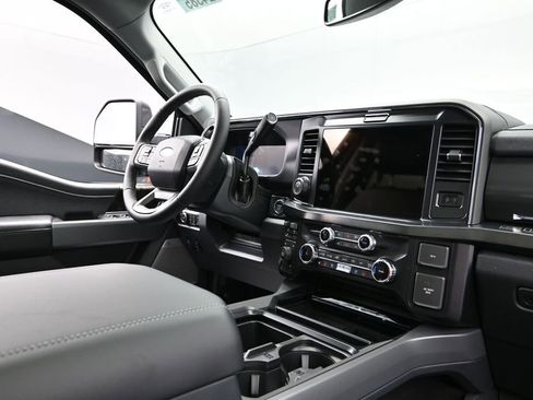 New 2026 Ford F250 Lariat w/ Black Appearance Package AWD/4WD image 14