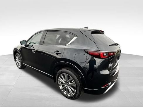 New 2025 MAZDA CX-5 Signature image 4