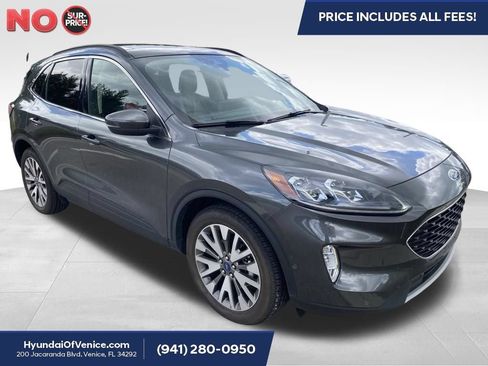 Used 2020 Ford Escape Titanium w/ Titanium Premium Package 2.0 AWD/4WD image 1