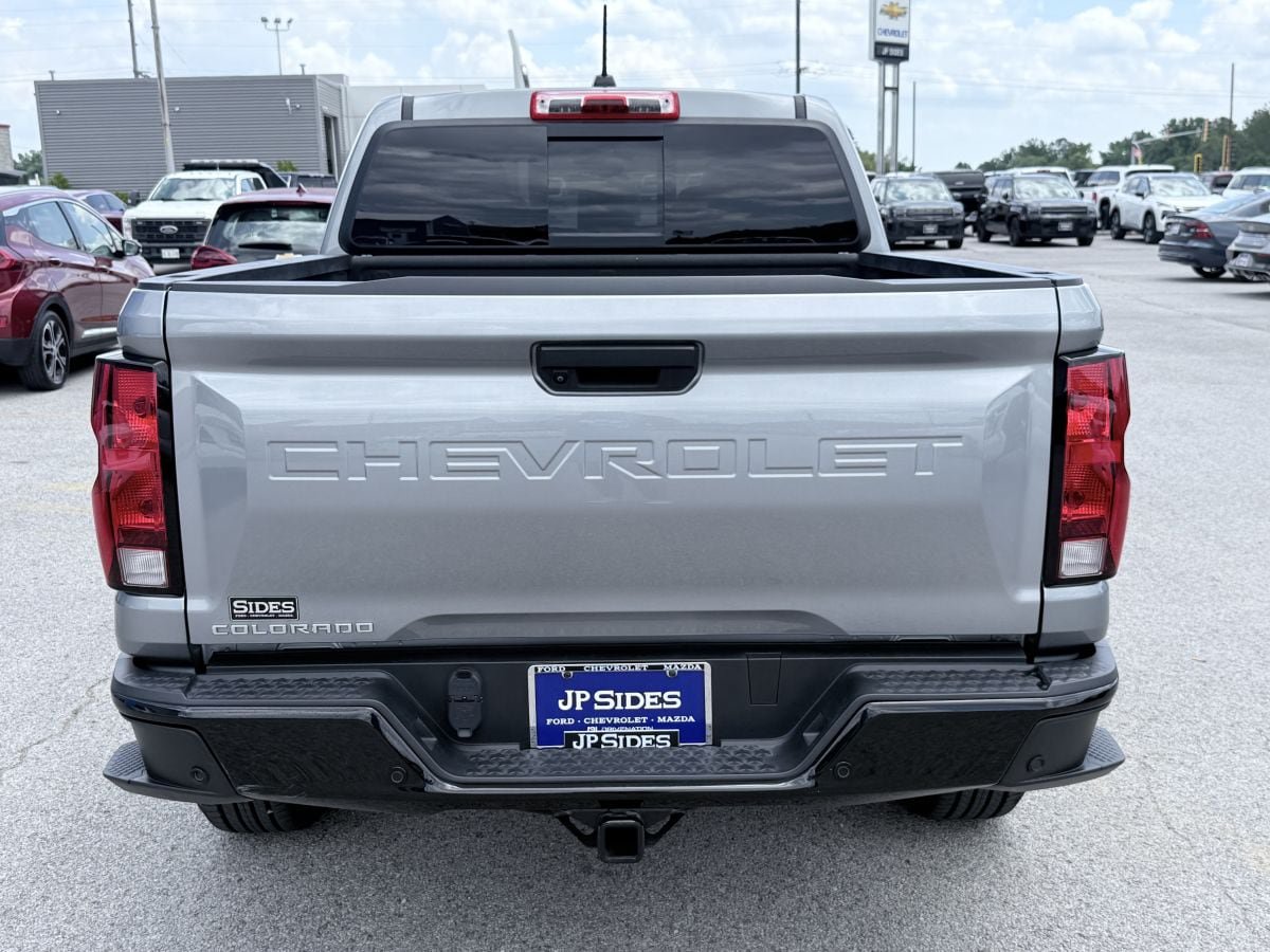 Used 2023 Chevrolet Colorado Trail Boss w/ Advanced Trailering Package AWD/4WD image 8