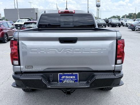 Used 2023 Chevrolet Colorado Trail Boss w/ Advanced Trailering Package AWD/4WD image 8