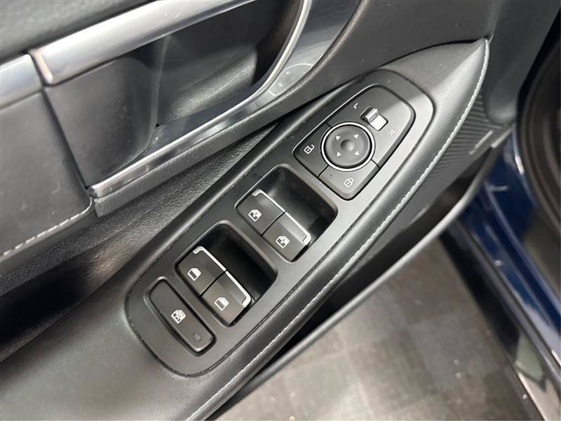 Used 2021 Hyundai Sonata Limited w/ Cargo Package FWD image 34
